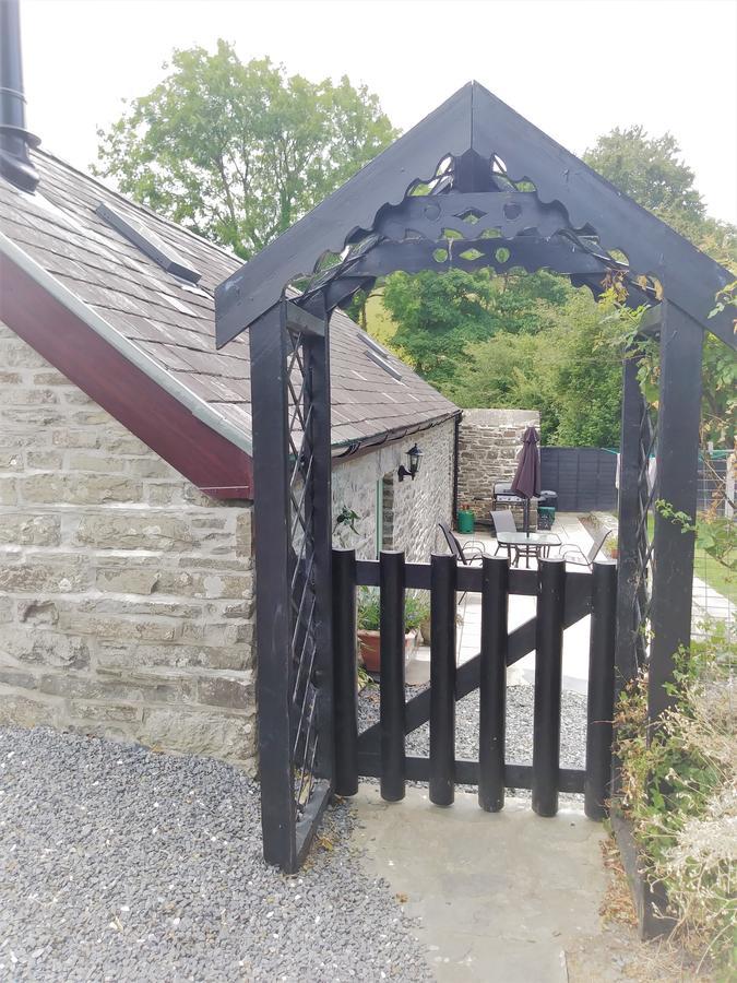 Villa The Bakery Llanddeiniol Exterior foto